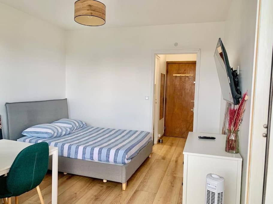 Cosy Studio Balcon Paris Montparnasse מראה חיצוני תמונה